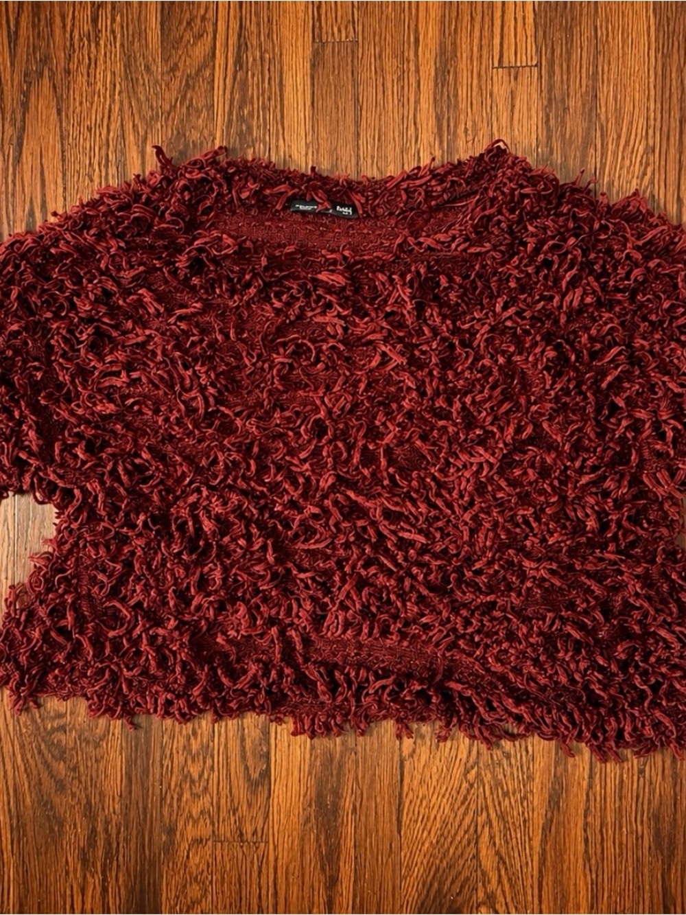 Zara Loop-Texture Cropped Sweater in Deep Burgundy